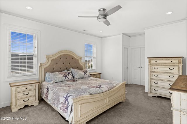 1318 N New River Drive, Surf City, NC 28445