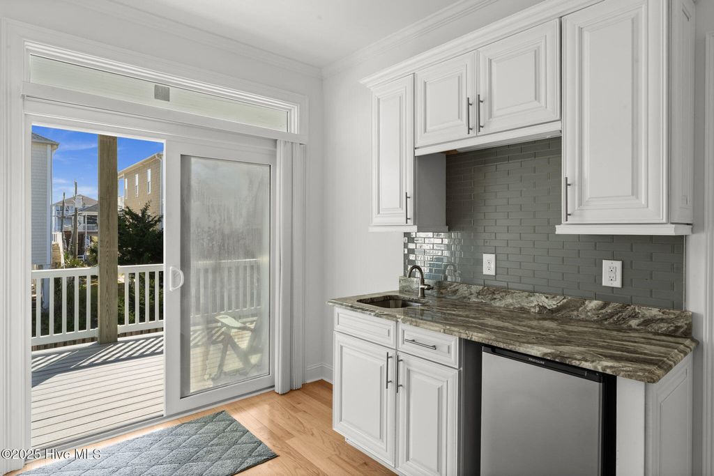 Image 16 of property listing at 1318 N New River Drive, Surf City, NC 28445