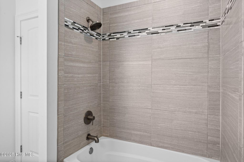 Image 19 of property listing at 1318 N New River Drive, Surf City, NC 28445