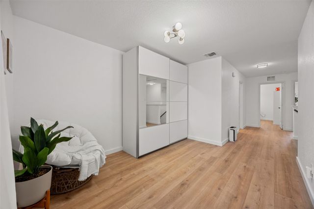 2601 Chandler Creek BLVD 11, Round Rock, TX 78665