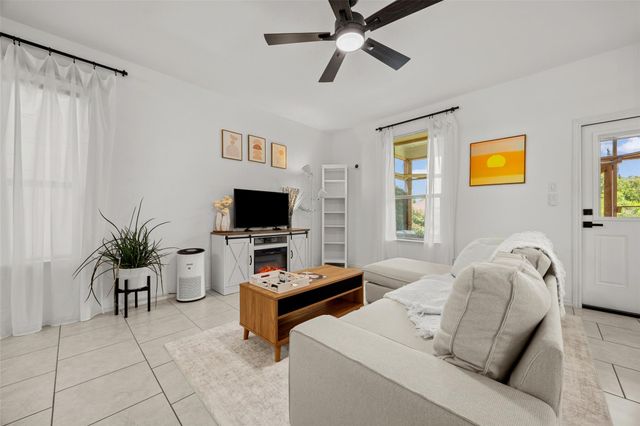 2601 Chandler Creek BLVD 11, Round Rock, TX 78665