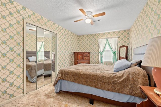 103 Dover Ct, Dothan, AL 36305