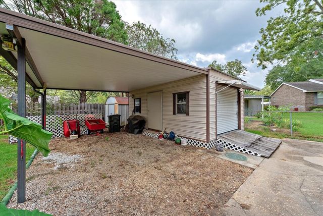 103 Dover Ct, Dothan, AL 36305