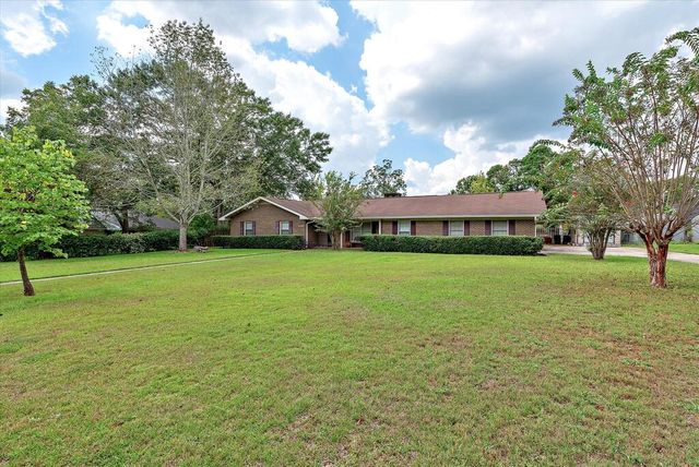 103 Dover Ct, Dothan, AL 36305
