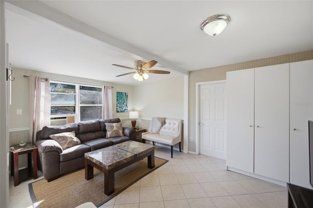 5824 GULFPORT BLVD S, Gulfport, FL 33707