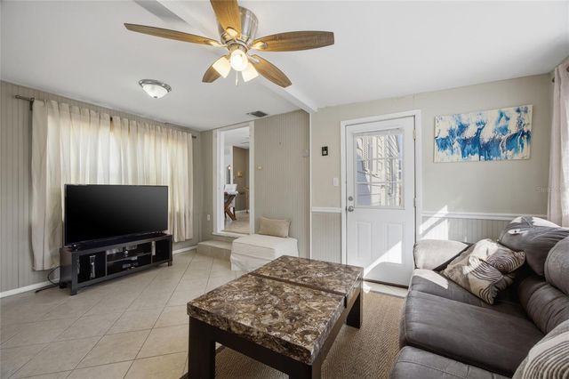 5824 GULFPORT BLVD S, Gulfport, FL 33707