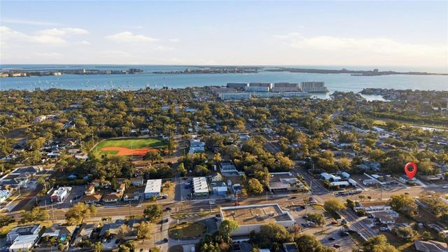 5824 GULFPORT BLVD S, Gulfport, FL 33707