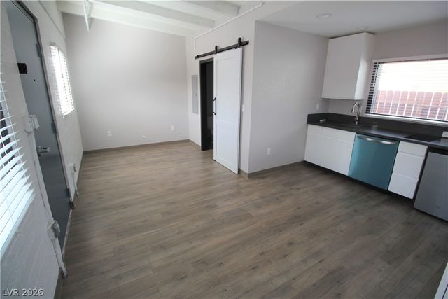 218 South 11th Street 4, Las Vegas, NV 89101