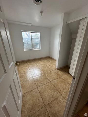5953 W CAPE COD DR, West Valley City, UT 84128