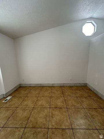 5953 W CAPE COD DR, West Valley City, UT 84128