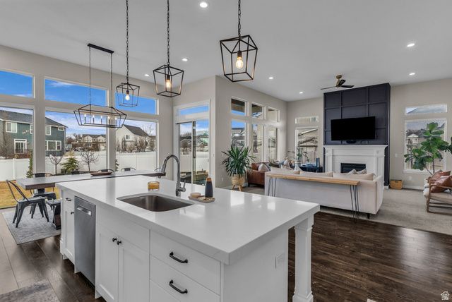 34 W 2250 S, Kaysville, UT 84037