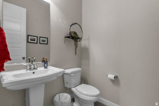 34 W 2250 S, Kaysville, UT 84037