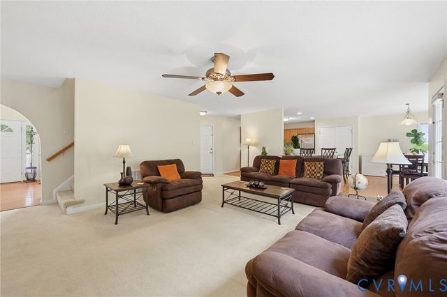 6400 Bateleur Ct, Henrico, VA 23231
