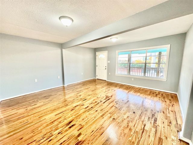 6203 Heards Lane B, Galveston, TX 77551