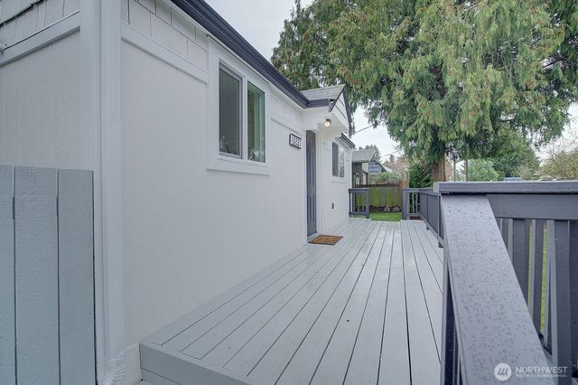 10231 36th Avenue SW, Seattle, WA 98146