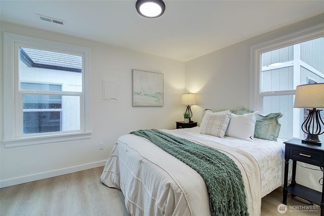 10231 36th Avenue SW, Seattle, WA 98146