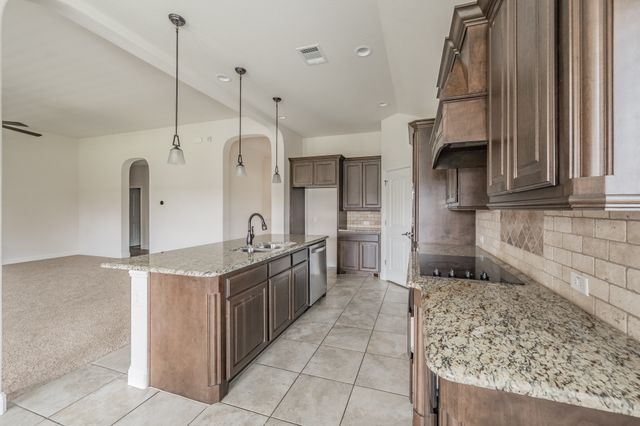 452 Wintergreen Drive, Waxahachie, TX 75165