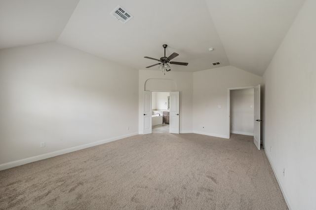 452 Wintergreen Drive, Waxahachie, TX 75165