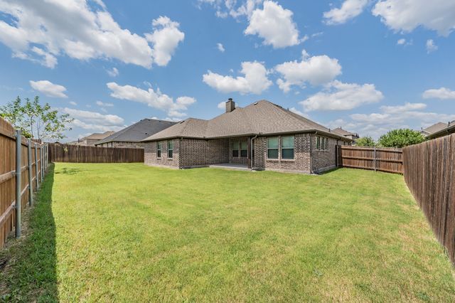 452 Wintergreen Drive, Waxahachie, TX 75165