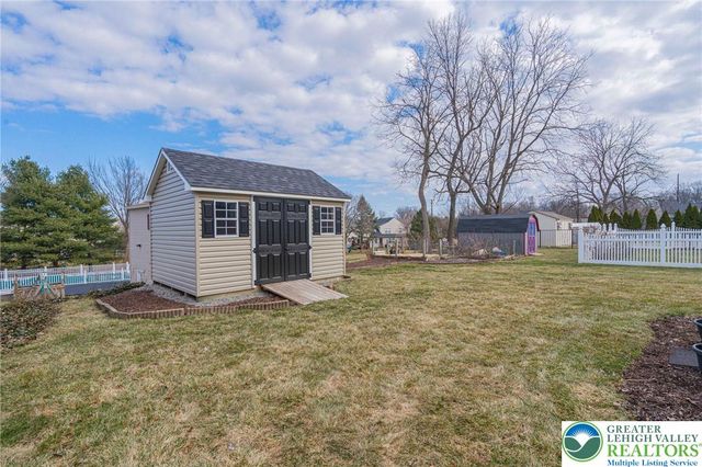 5633 Kart Drive, Allentown City, PA 18106