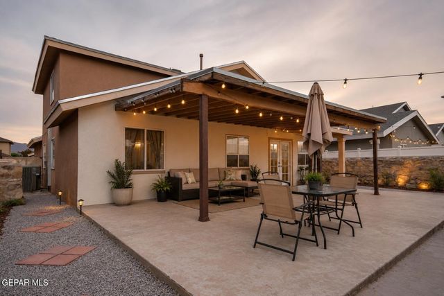 6233 GRACE MADRILES Place, El Paso, TX 79932