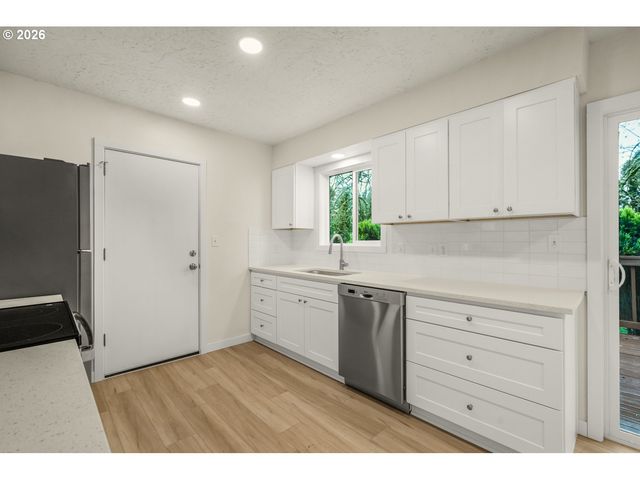 7923 Se 105TH Ave, Portland, OR 97266