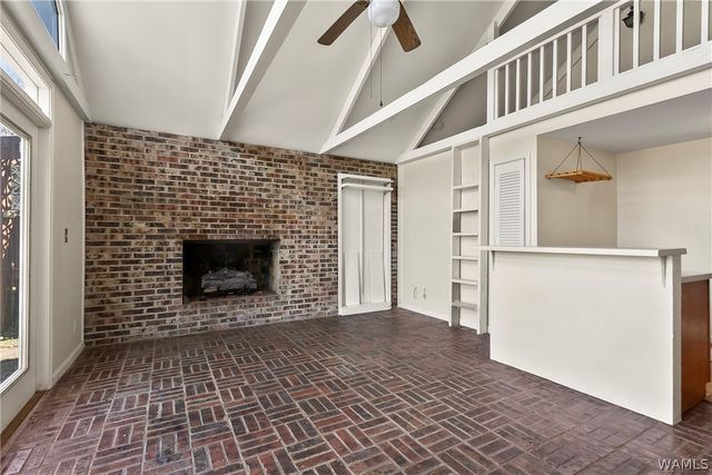 13 Hillcrest, Tuscaloosa, AL 35401