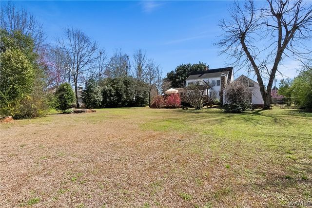 13 Hillcrest, Tuscaloosa, AL 35401