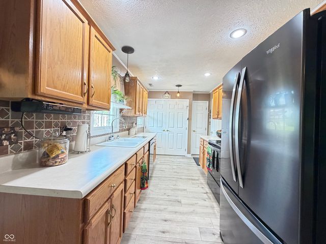 3427 Village Drive, Anderson, IN 46011