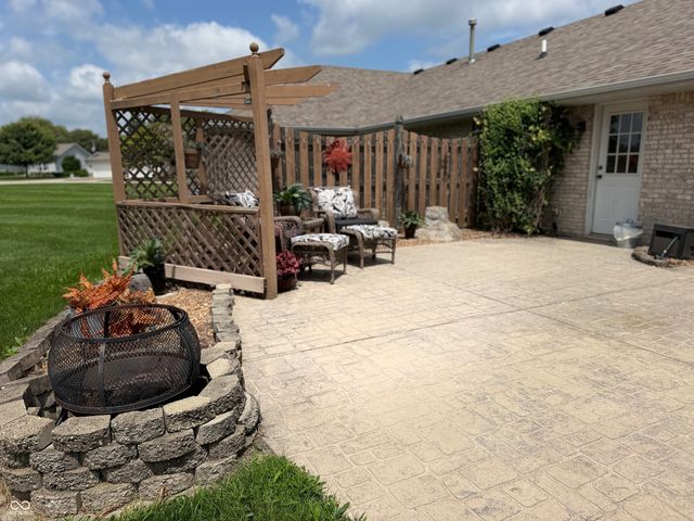 3427 Village Drive, Anderson, IN 46011