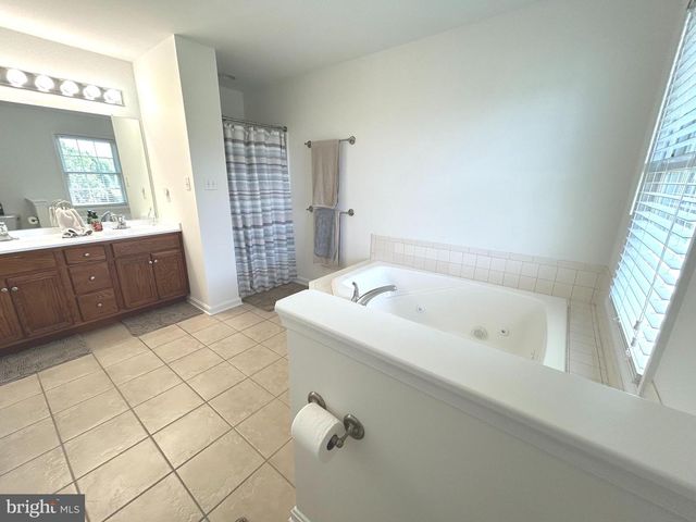 145 SUNRISE DR, Clayton, DE 19938