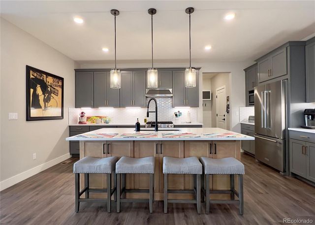 17303 W 93rd Place, Arvada, CO 80007