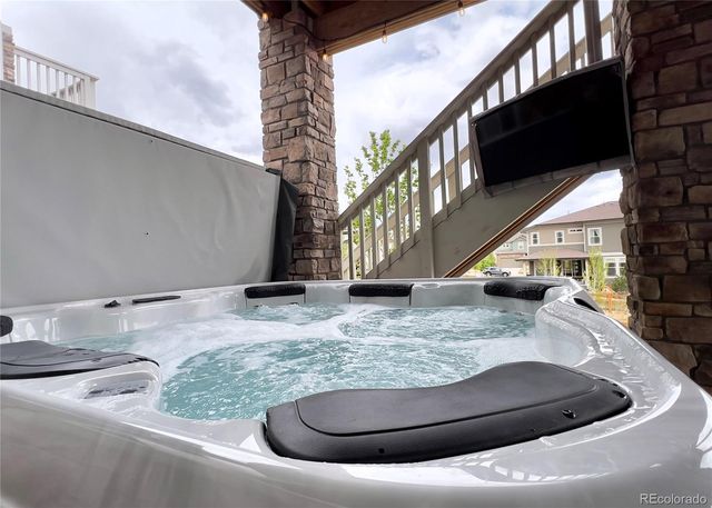 17303 W 93rd Place, Arvada, CO 80007