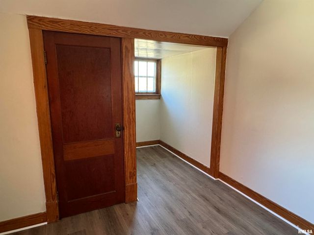 211 MCKINLEY Avenue, Bartonville, IL 61607