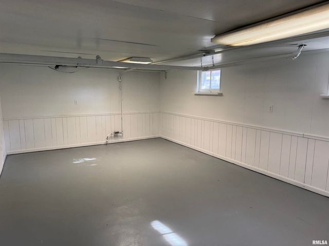 211 MCKINLEY Avenue, Bartonville, IL 61607