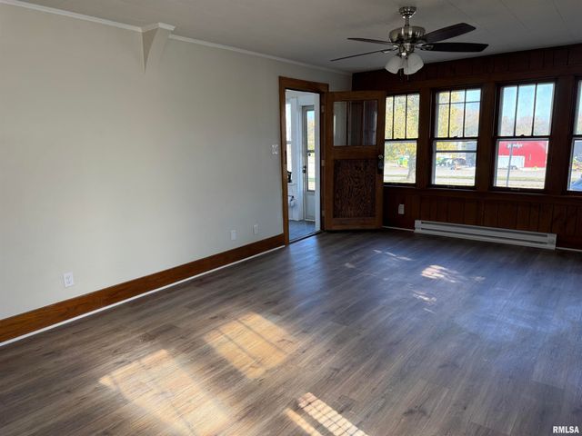 211 MCKINLEY Avenue, Bartonville, IL 61607