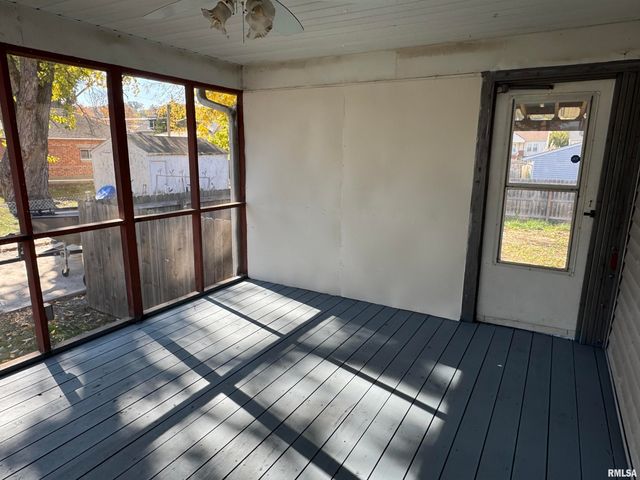 211 MCKINLEY Avenue, Bartonville, IL 61607