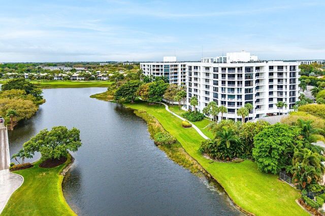 20320 Fairway Oaks Drive 331, Boca Raton, FL 33434