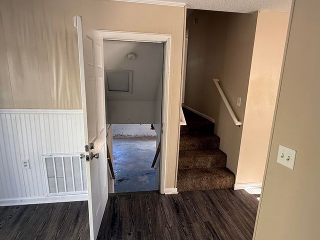 6005 Hillcrest Drive, Harrison, TN 37341