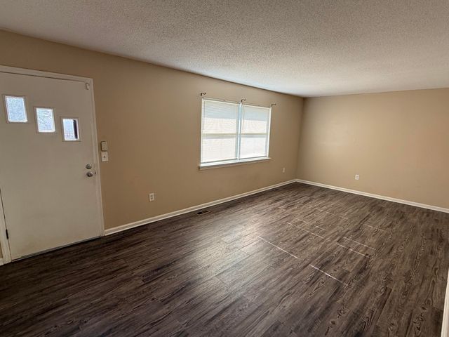 6005 Hillcrest Drive, Harrison, TN 37341