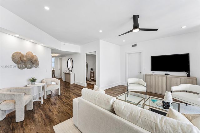 333 Las Olas Way 3503, Fort Lauderdale, FL 33301