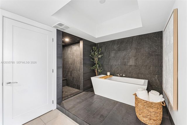 333 Las Olas Way 3503, Fort Lauderdale, FL 33301