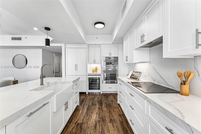 333 Las Olas Way 3503, Fort Lauderdale, FL 33301