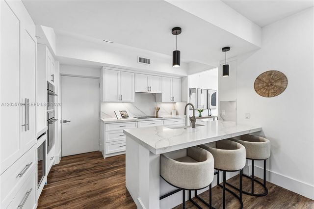 333 Las Olas Way 3503, Fort Lauderdale, FL 33301
