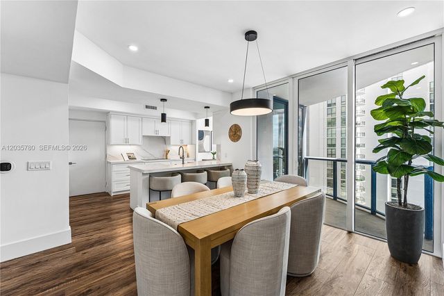 333 Las Olas Way 3503, Fort Lauderdale, FL 33301