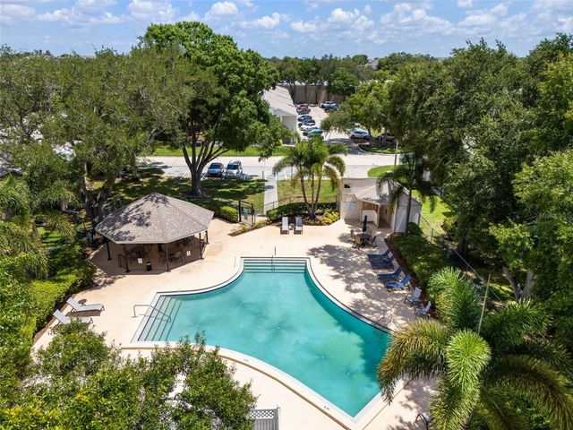 3812 N OAK DRIVE M72, Tampa, FL 33611