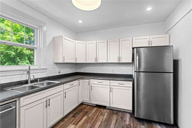 3733 Perrysville Ave, Observatory Hill, PA 15214