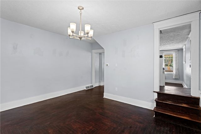3733 Perrysville Ave, Observatory Hill, PA 15214