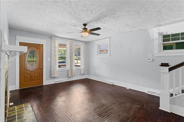 3733 Perrysville Ave, Observatory Hill, PA 15214