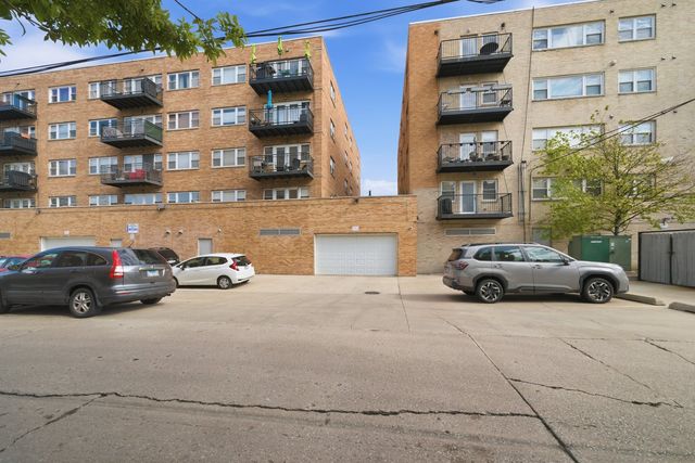 2501 W Bryn Mawr Avenue 308, Chicago, IL 60659